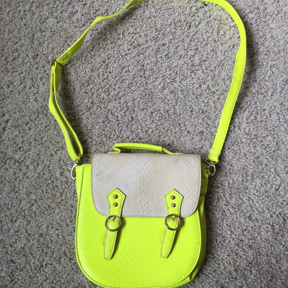 Steve Madden neon yellow crossbody bag